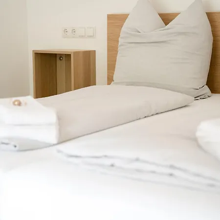 Nadou-ferienwohnung Mit Sauna Und Pool In Der Naehe Von Sigmaringen Im Oberen Donautal * בויירון